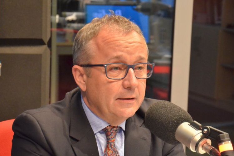 Prezes Maciej Kazienko w studiu Radia Gdańsk