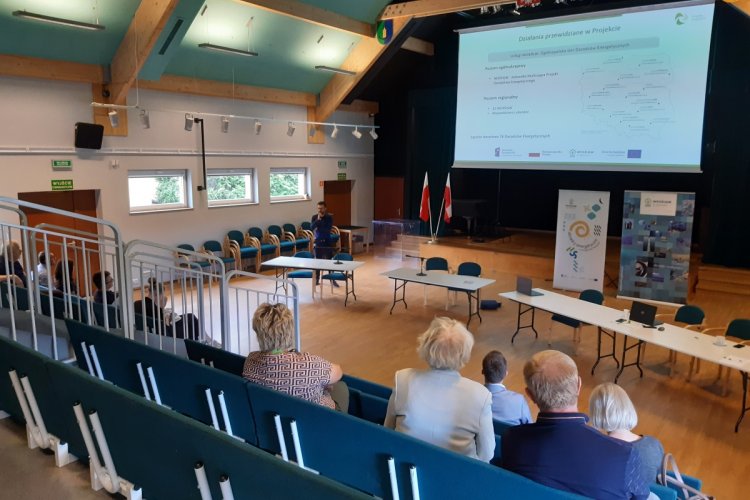 Spotkanie doradców energetycznych WFOŚiGW w Gdańsku z sołtysami gminy Kosakowo