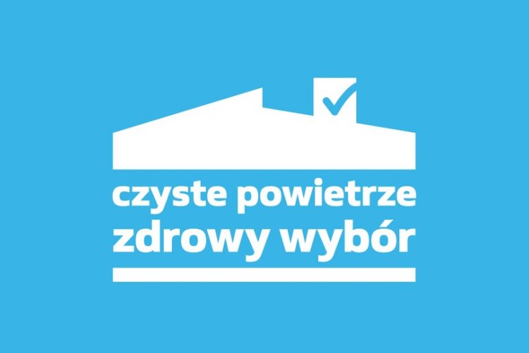Logo programu priorytetowego "Czyste Powietrze": biały domek na niebieskim tle