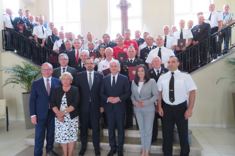 Zdjęcie grupowe uczestników spotkania w Pomorskim Urzędzie Wojewódzkim