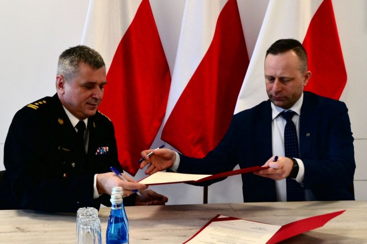 Podpisanie listu intencyjnego o współpracy pomiędzy WFOŚiGW w Gdańsku a KWPSP w Gdańsku dj. KWPSP 