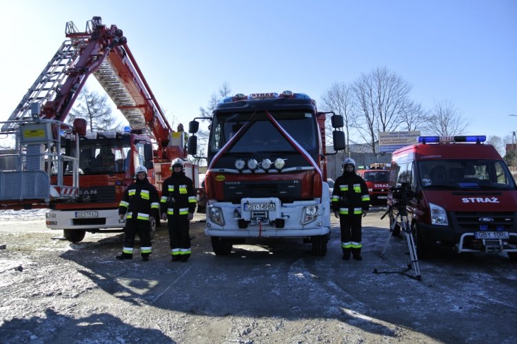 Nowy samochód ratowniczo-gaśniczy dla OSP, zdj. WFOŚiGW w Gdańsku 